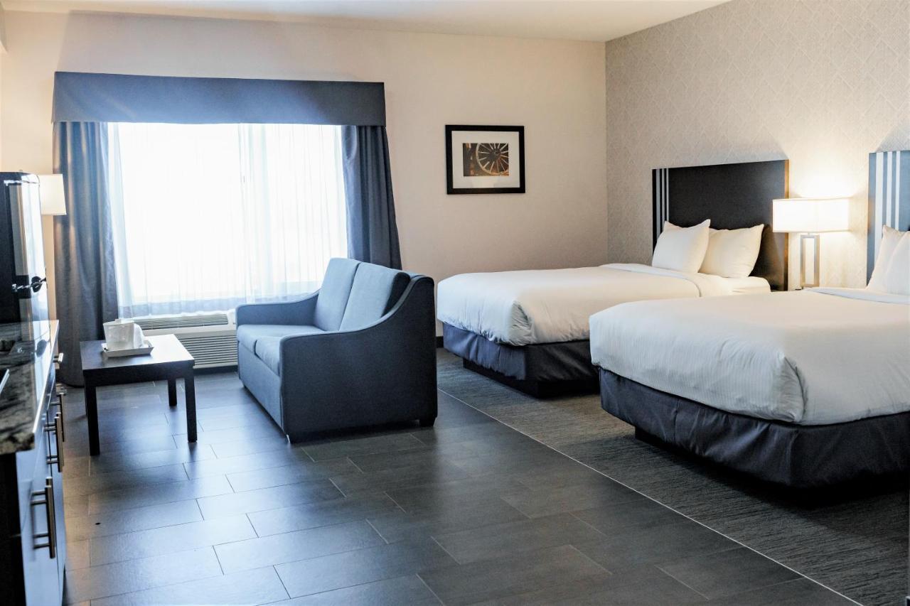 Park Inn By Radisson Edmonton Airport Leduc Bagian luar foto