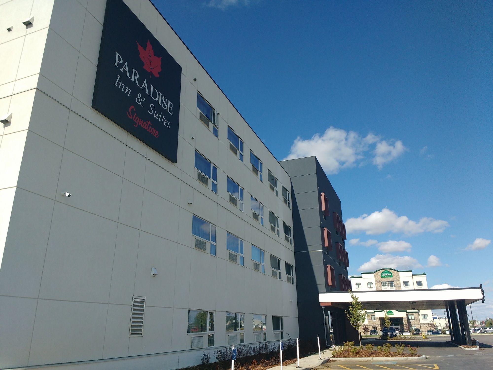 Park Inn By Radisson Edmonton Airport Leduc Bagian luar foto